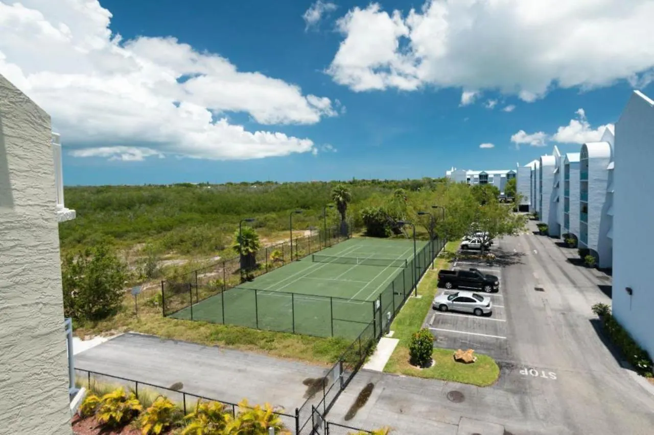 Sunrise Suites Tierra Bomba Suite #403 Cayo Hueso